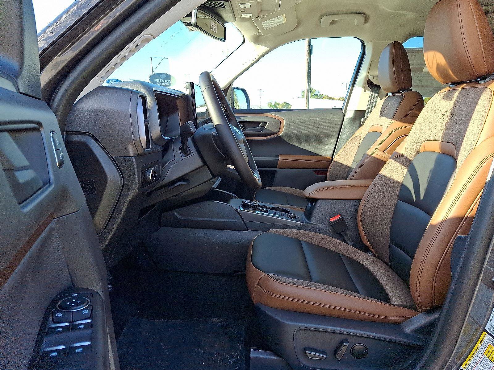 New 2025 Ford Bronco Sport Outer Banks image 10