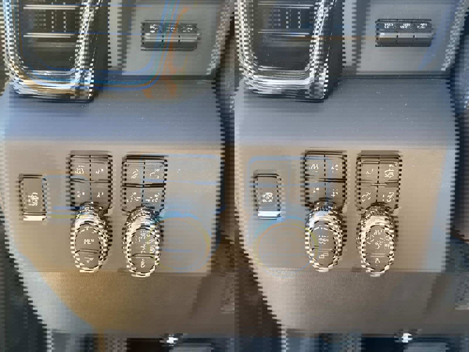 Used 2024 GMC Sierra 2500 Denali w/ Denali Reserve Package image 47