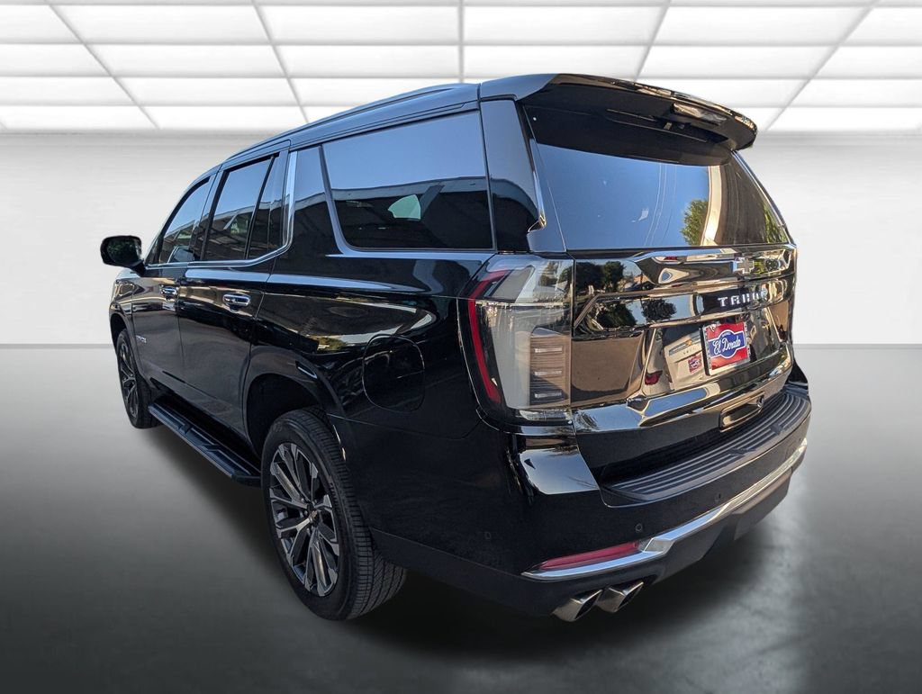 Used 2025 Chevrolet Tahoe High Country AWD/4WD image 2