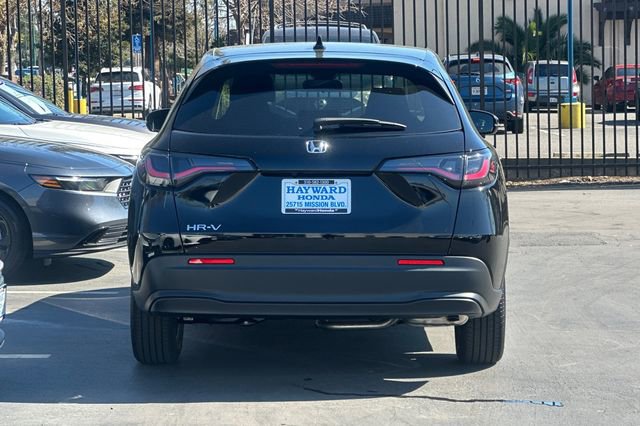 Certified 2026 Honda HR-V LX image 4
