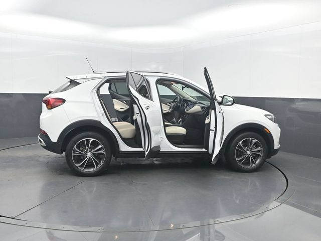 Used 2020 Buick Encore GX Select FWD image 38