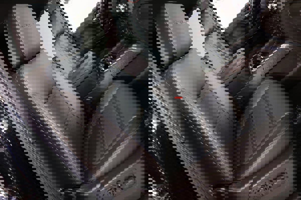 Used 2022 GMC Sierra 3500 Denali image 30