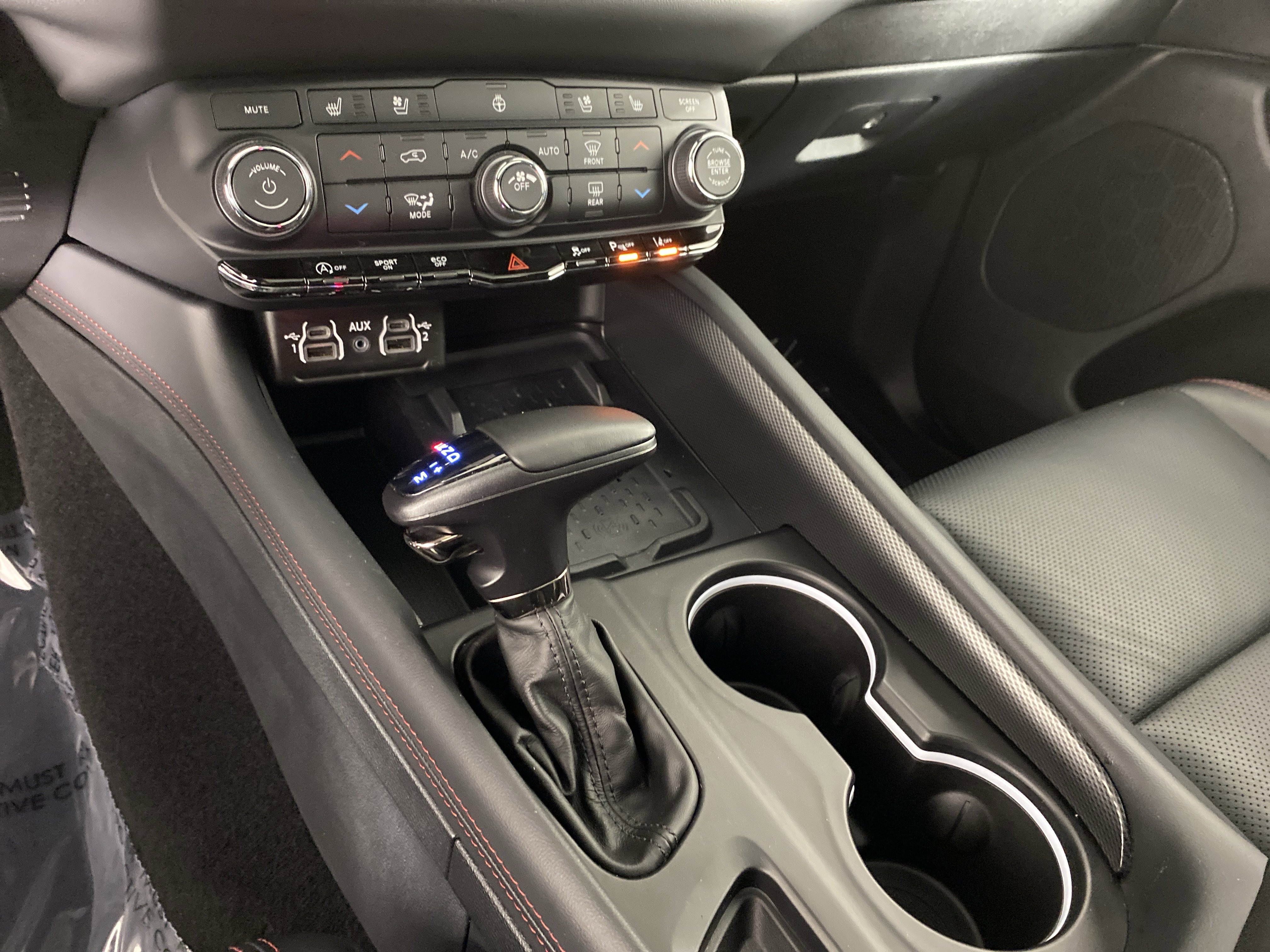 Used 2025 Dodge Durango GT image 42