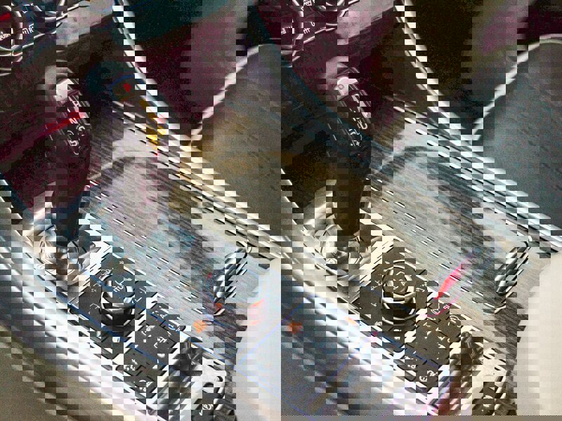 Used 2016 Land Rover Range Rover Sport Autobiography image 22