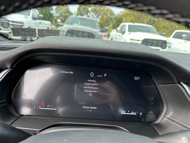 New 2025 Jeep Grand Cherokee Altitude image 23