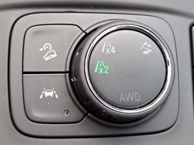 Used 2024 GMC Terrain SLT w/ Infotainment Package II AWD/4WD image 34