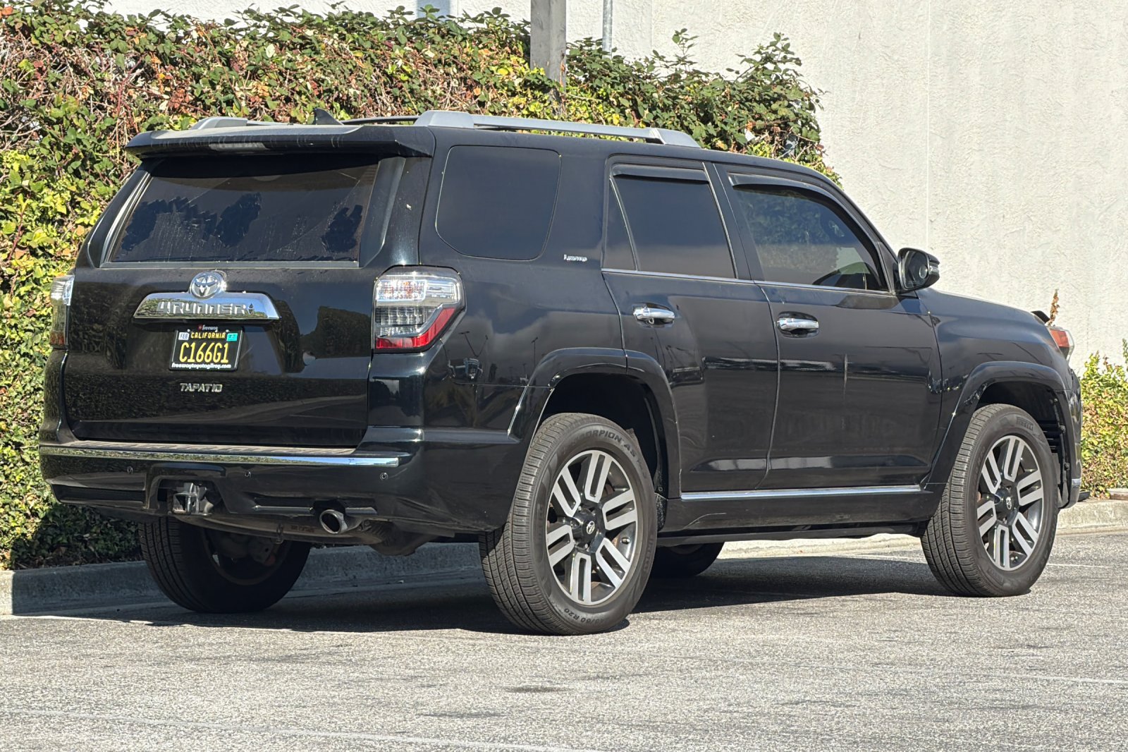 Used 2016 Toyota 4Runner Limited AWD/4WD image 4
