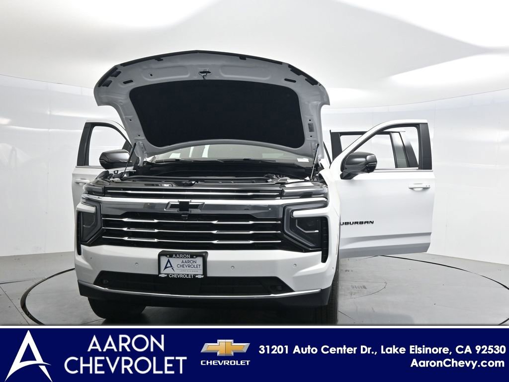 New 2026 Chevrolet Suburban LT w/ Comfort Package AWD/4WD image 59