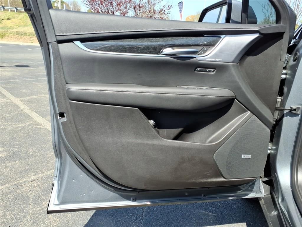 Used 2021 Cadillac XT5 Premium Luxury image 8