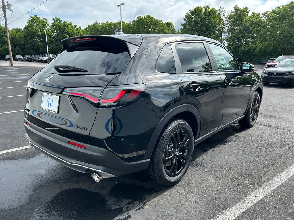 New 2027 Honda HR-V Sport image 5