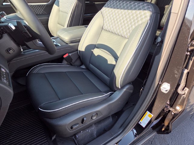 New 2027 GMC Acadia Denali w/ Denali Reserve Package AWD/4WD image 28