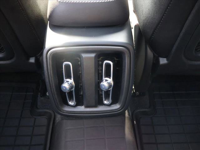 Used 2021 Volvo XC40 T4 R-Design w/ Climate Package FWD image 22