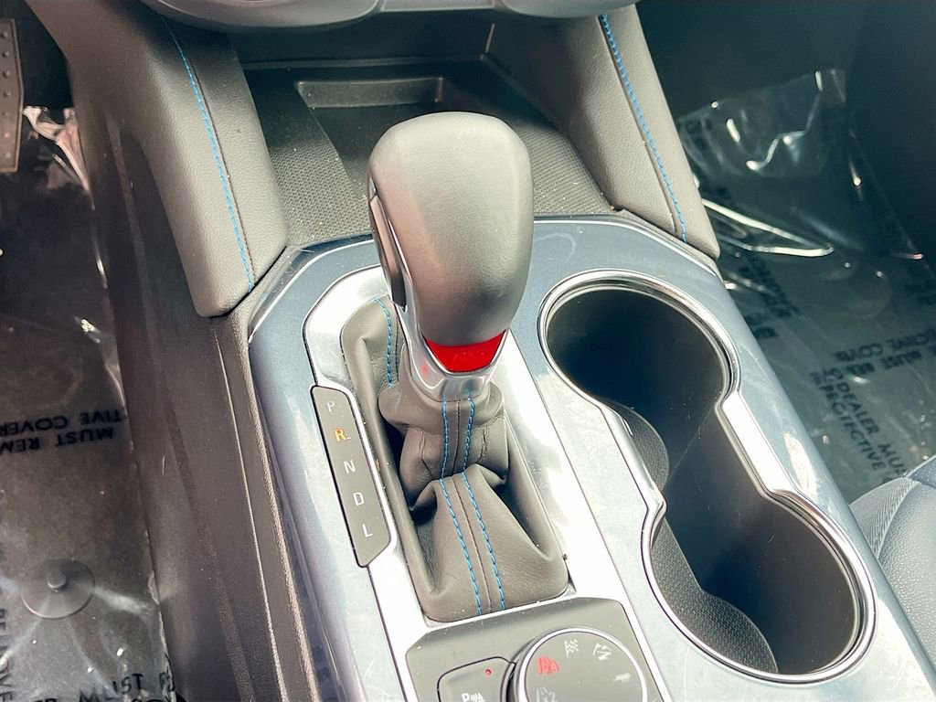 Used 2024 Chevrolet Blazer RS w/ Enhanced Convenience Package image 17