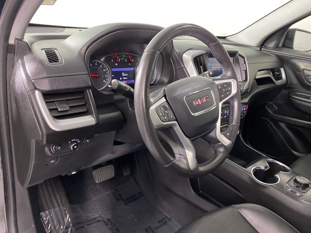 Used 2022 GMC Terrain SLT image 11