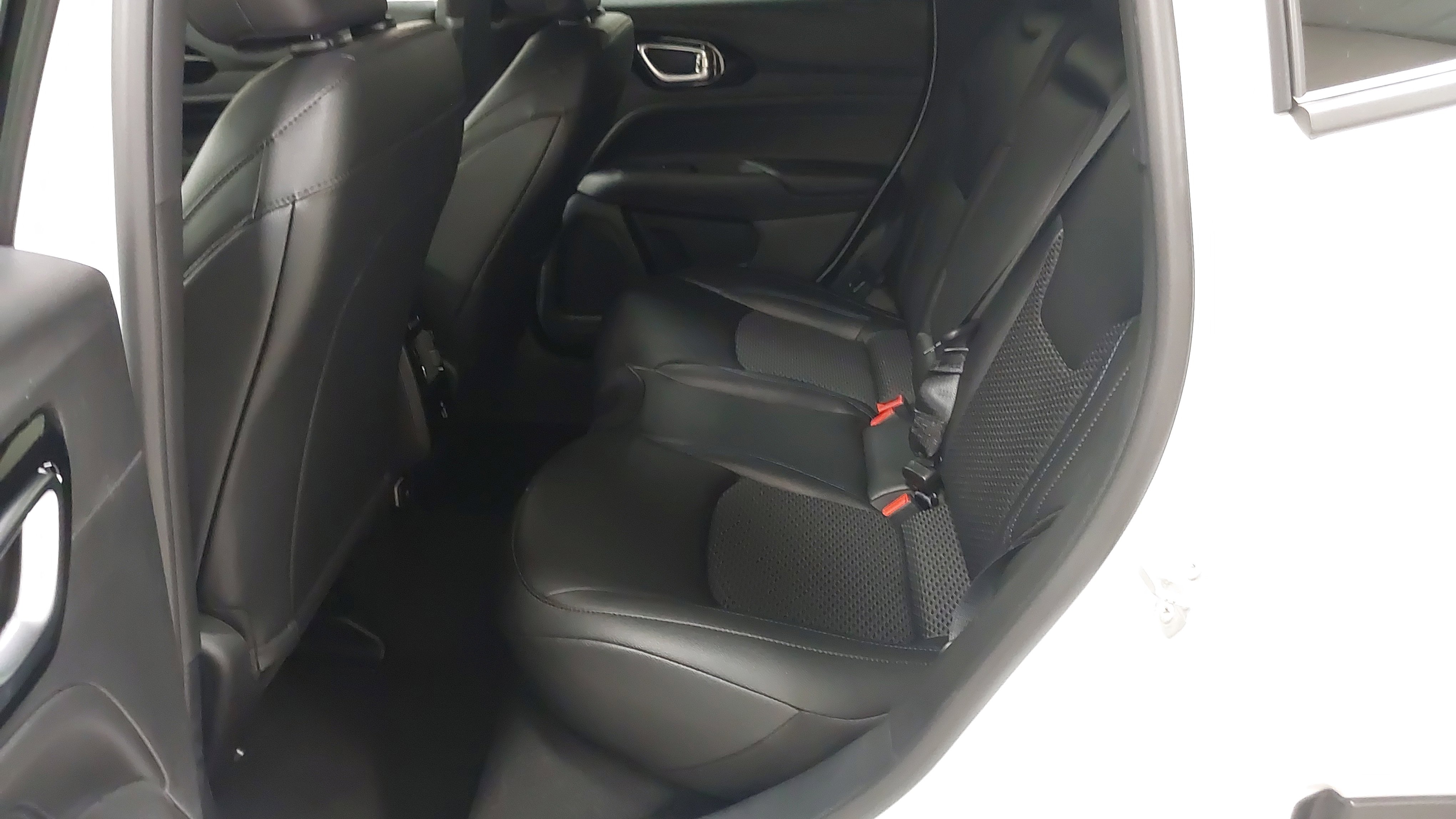 New 2026 Jeep Compass Latitude w/ Quick Order Package 29K image 38