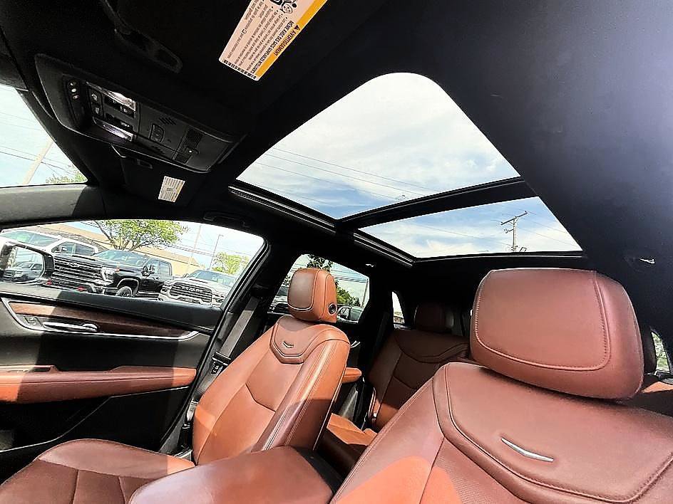 Used 2021 Cadillac XT5 Premium Luxury AWD/4WD image 27