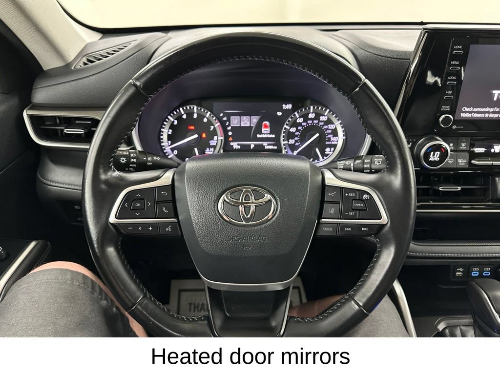 Used 2022 Toyota Highlander XLE FWD image 42