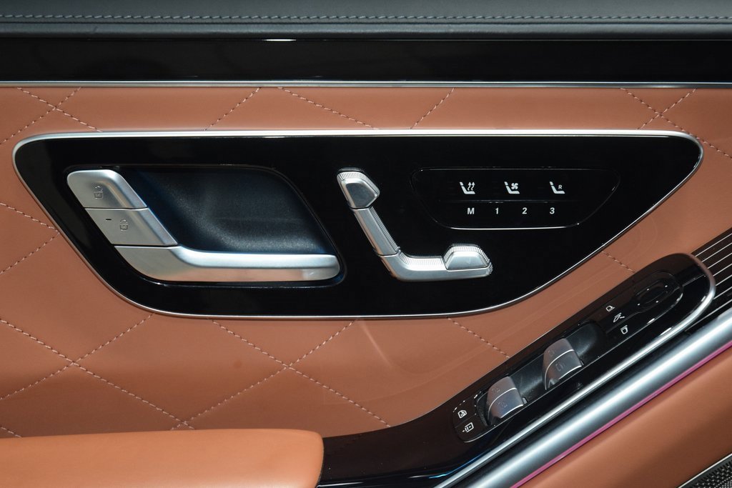 Used 2022 Mercedes-Benz S 580 S 580 image 42