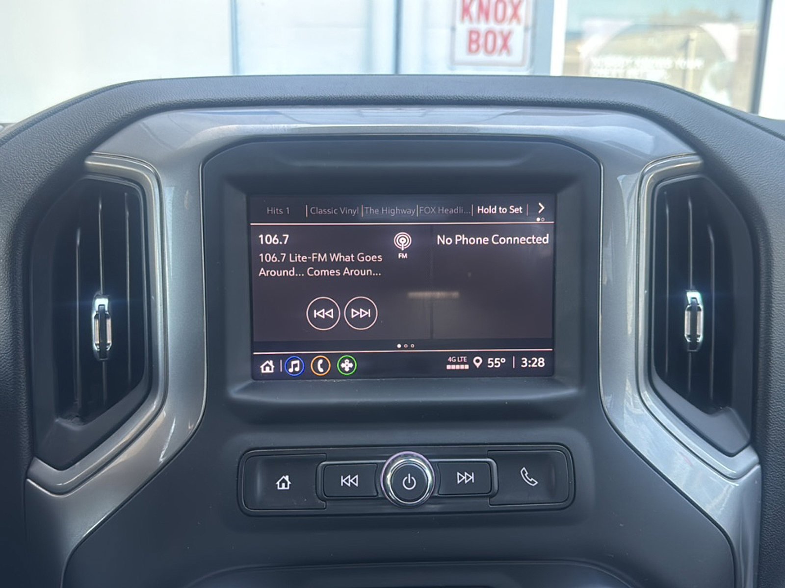 Used 2024 GMC Sierra 2500 Pro w/ Convenience Package AWD/4WD image 39