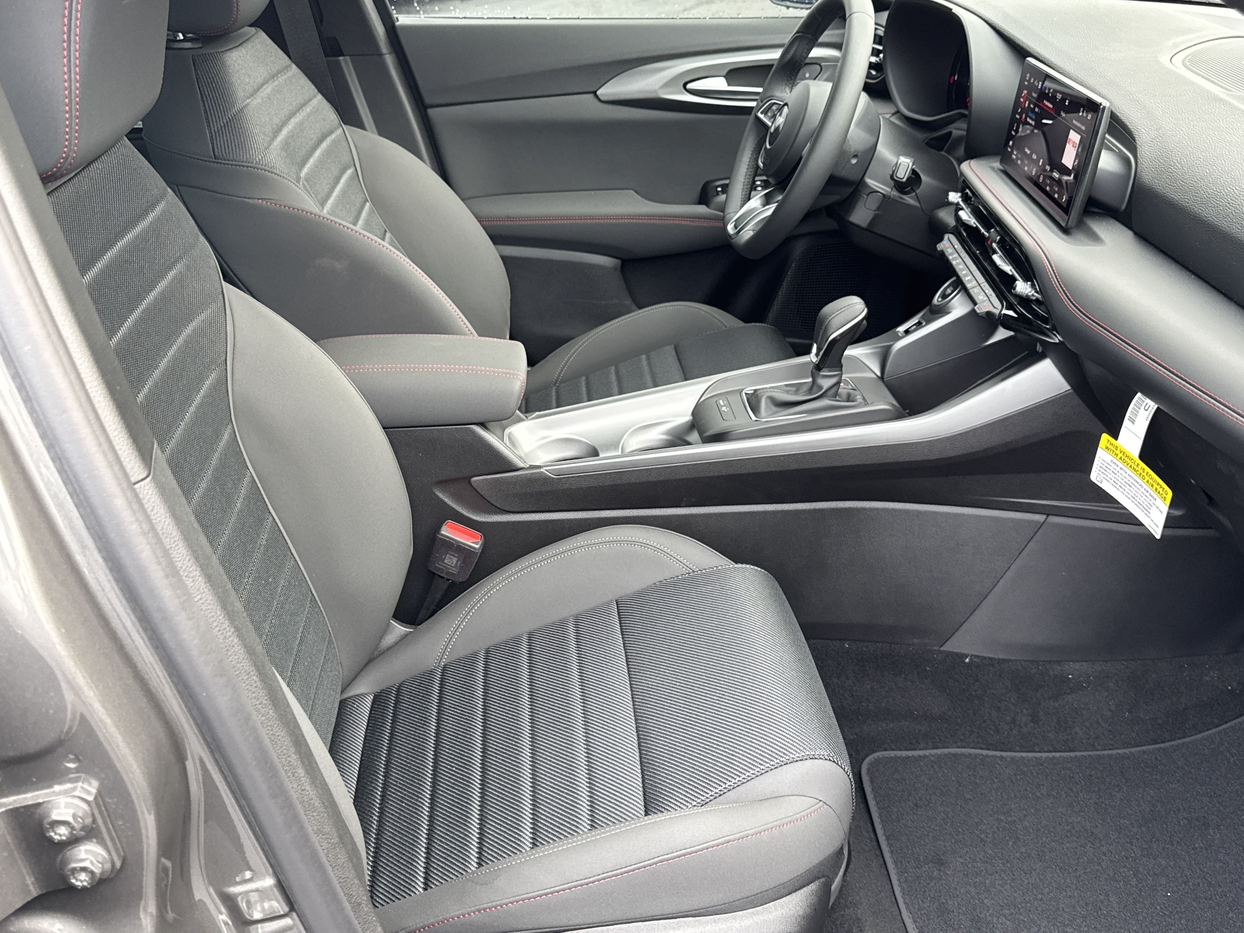 New 2025 Dodge Hornet GT w/ Cold Weather Group AWD/4WD image 13