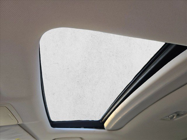 Used 2016 Honda CR-V Touring image 13