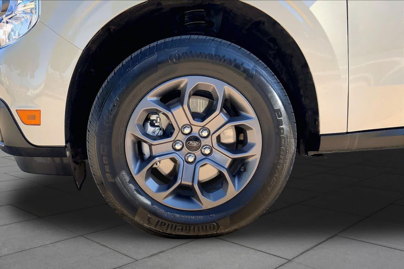 Used 2024 Ford Maverick XLT FWD image 11