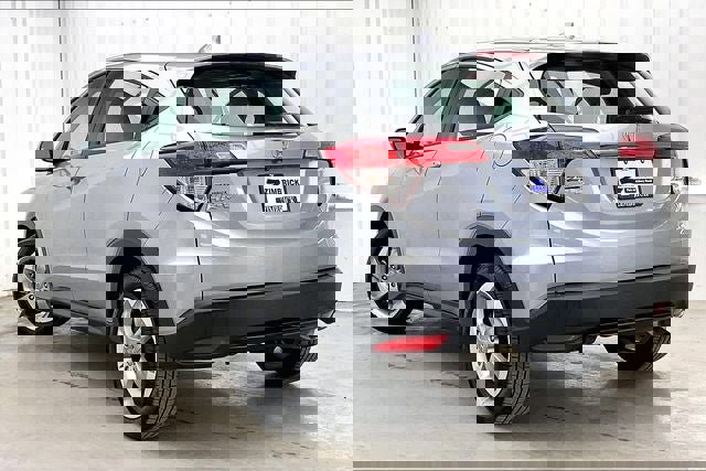 Used 2019 Honda HR-V LX image 11