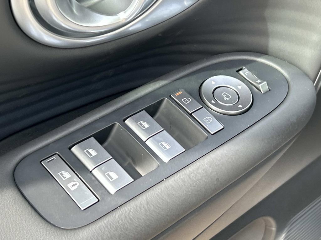 New 2026 Hyundai Ioniq 9 SEL image 18