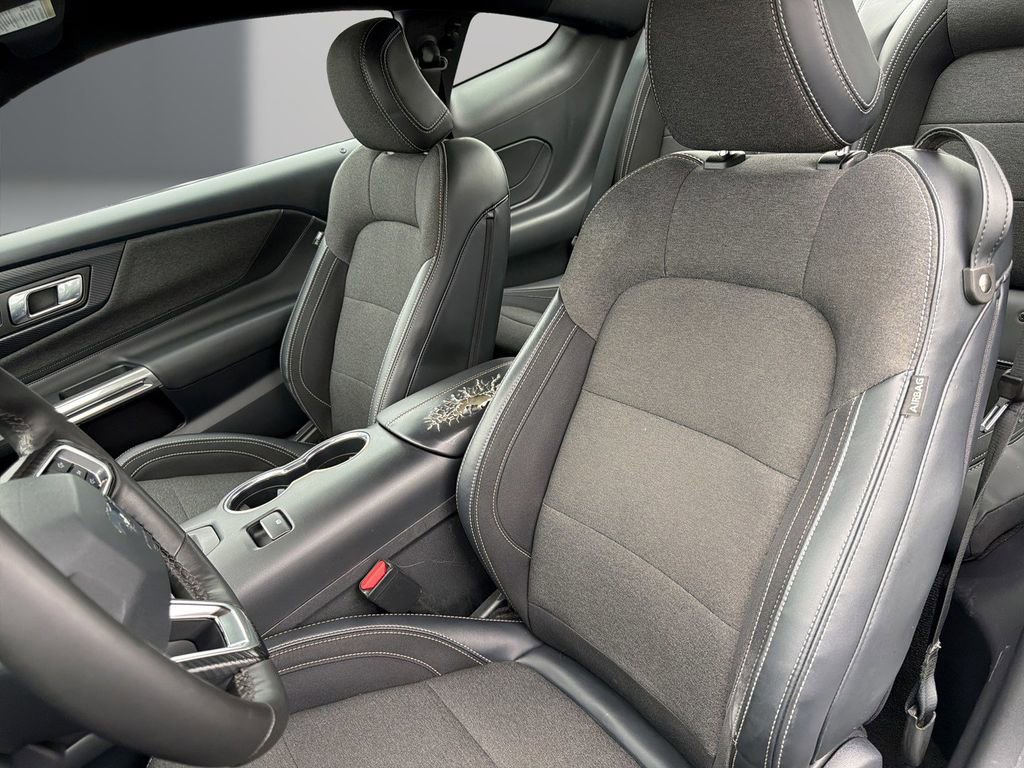 Used 2024 Ford Mustang Coupe RWD image 13