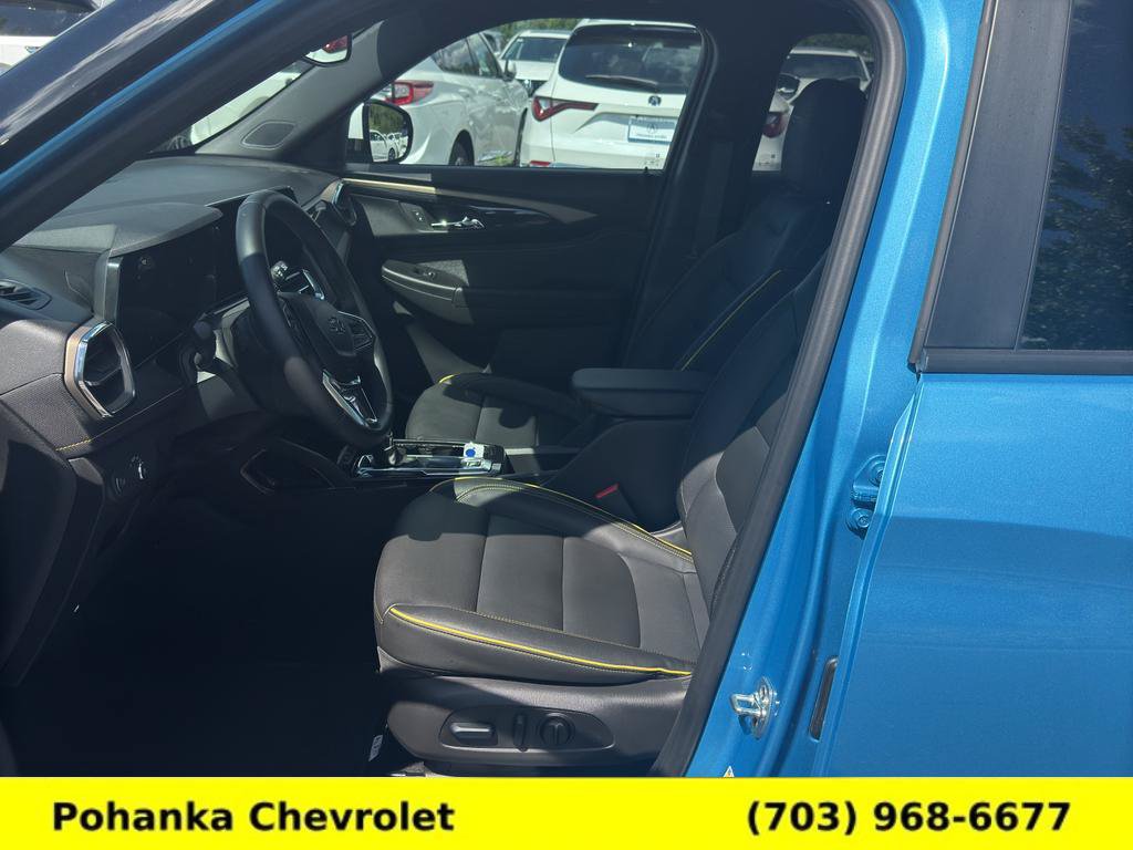 Used 2025 Chevrolet TrailBlazer ACTIV w/ Convenience Package AWD/4WD image 25