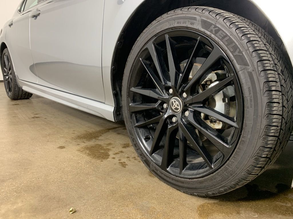 Used 2024 Toyota Camry XSE image 6