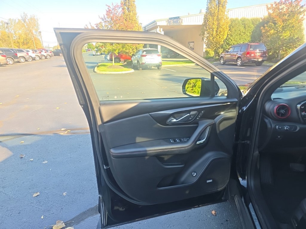 Used 2020 Chevrolet Blazer RS AWD/4WD image 11