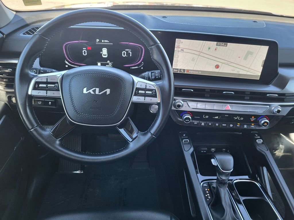 Certified 2025 Kia Telluride S image 14