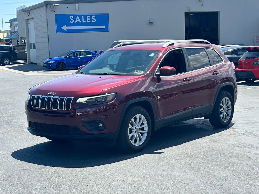 Used 2019 Jeep Cherokee Latitude Plus w/ Comfort/Convenience Group FWD image 9