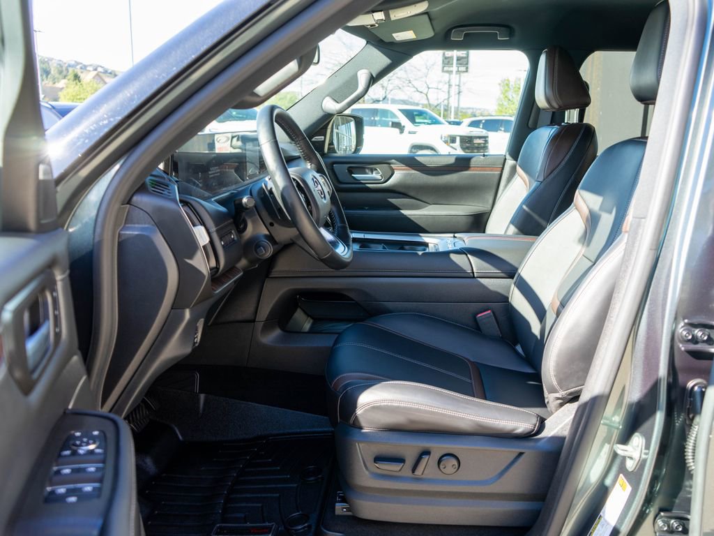 Used 2026 Nissan Armada SL w/ Captain's Chari Seat Package AWD/4WD image 11