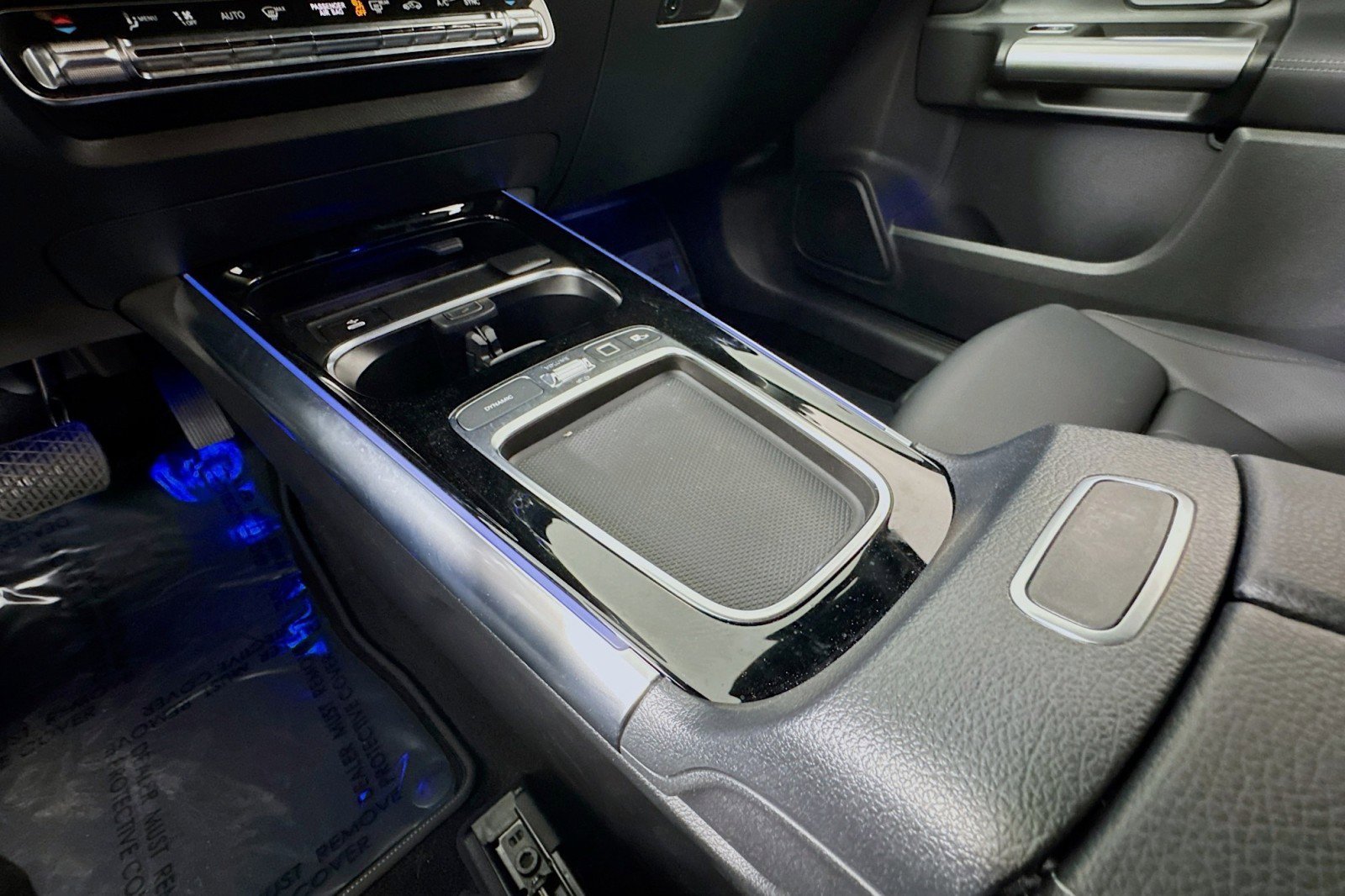 Certified 2025 Mercedes-Benz GLA 250 image 6