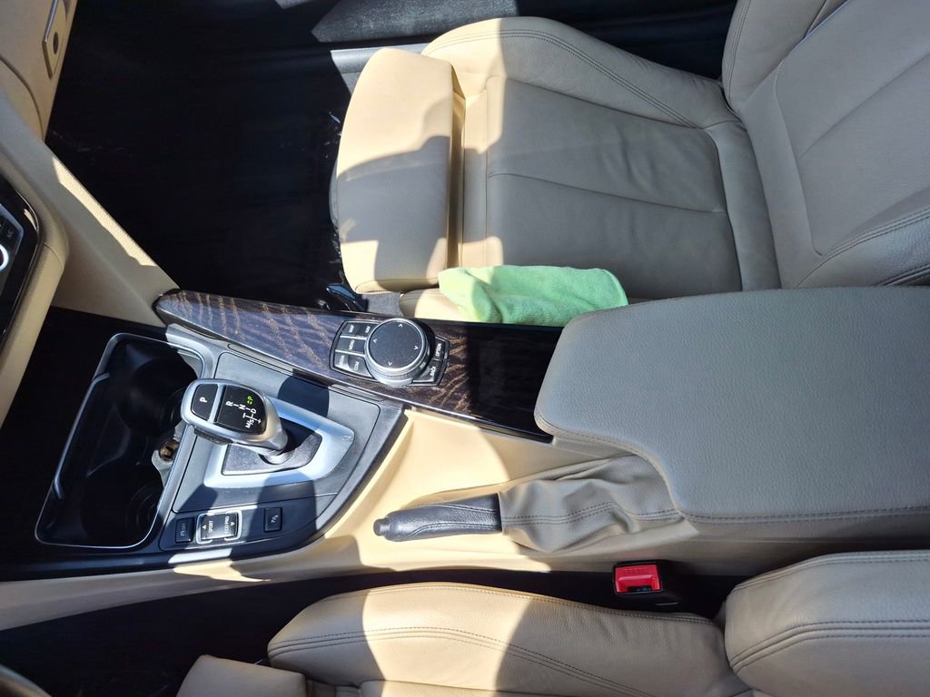 Used 2020 BMW 430i Coupe w/ Convenience Package image 19