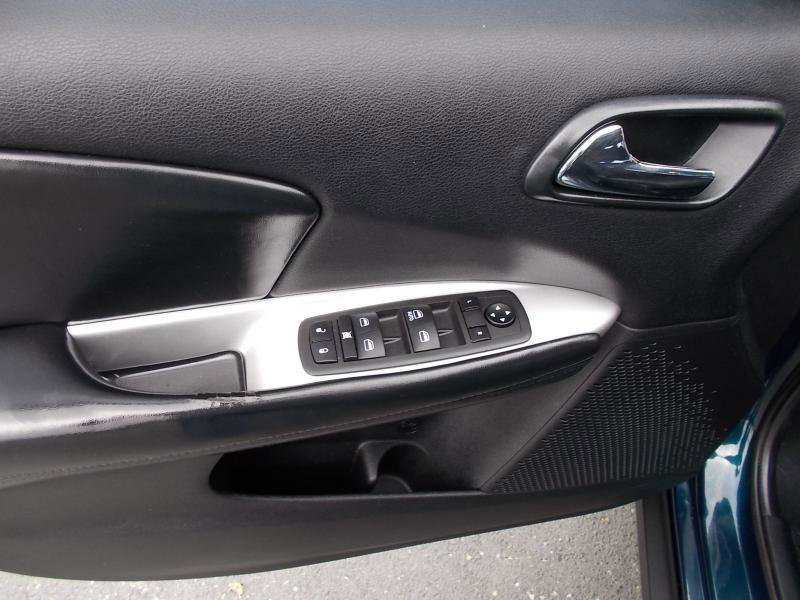 Used 2014 Dodge Journey American Value Package w/ Flexible Seating Group image 28