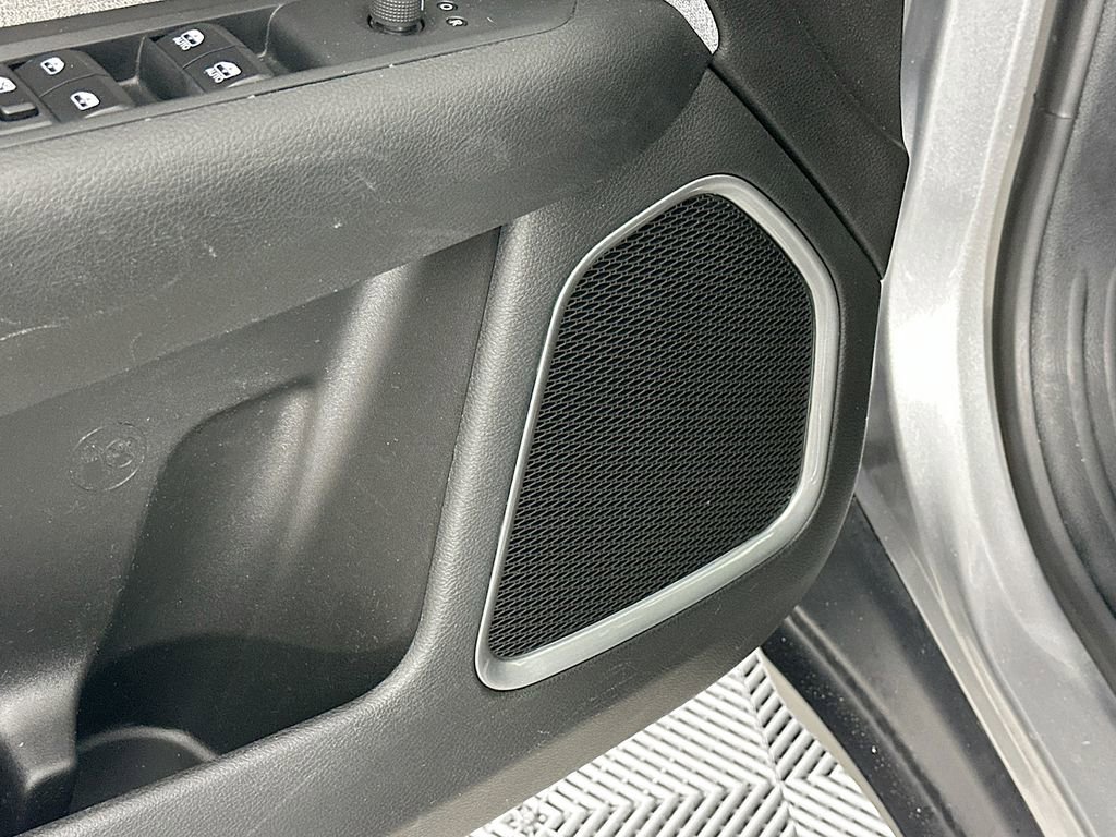 Certified 2024 Jeep Compass Latitude image 28