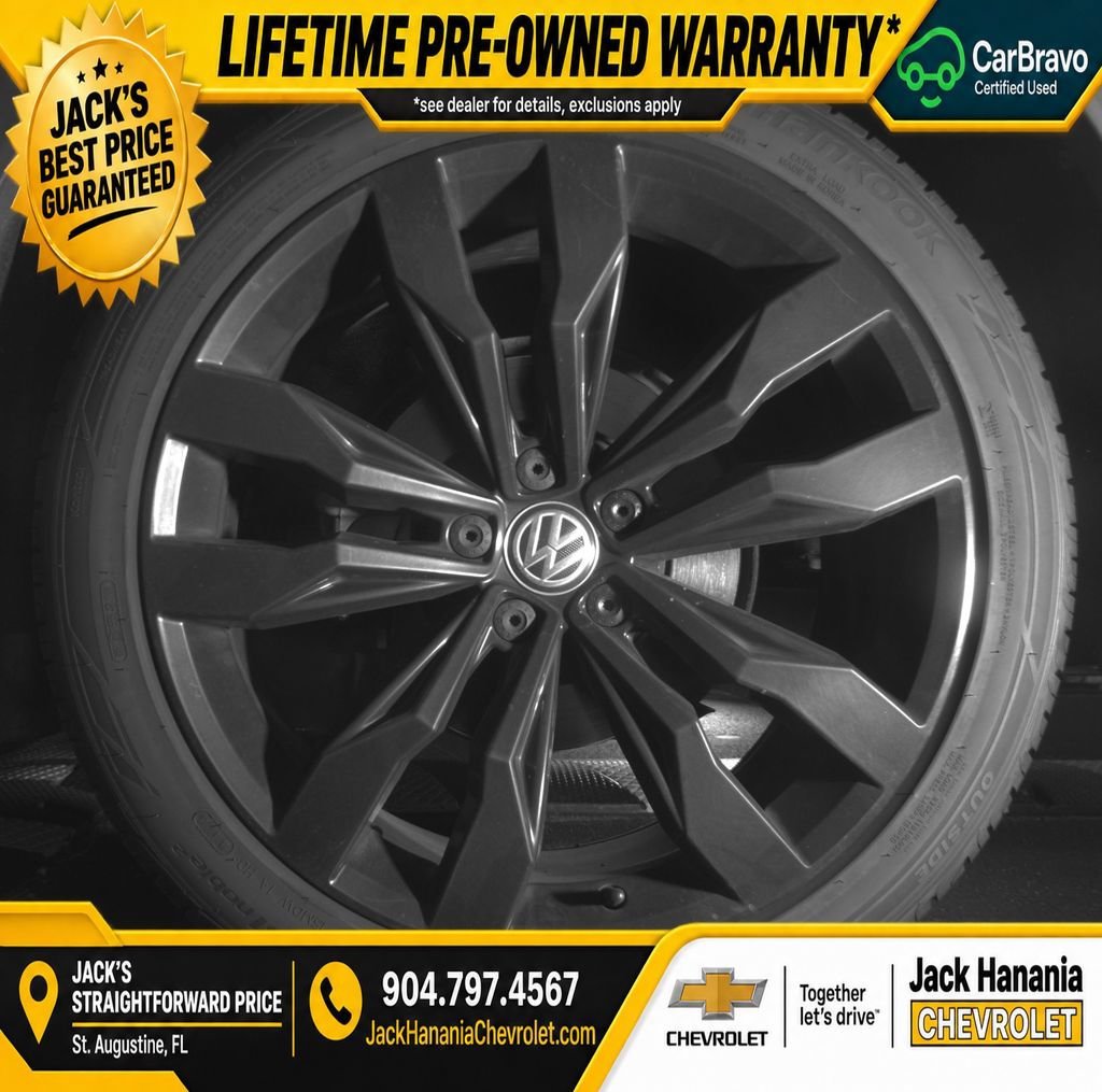 Used 2020 Volkswagen Tiguan SE R-Line AWD/4WD image 24