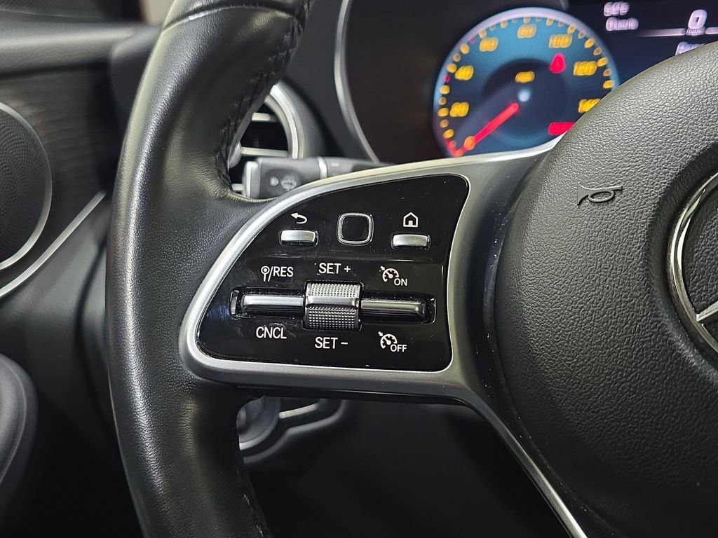 Used 2021 Mercedes-Benz GLC 300 GLC 300 image 20