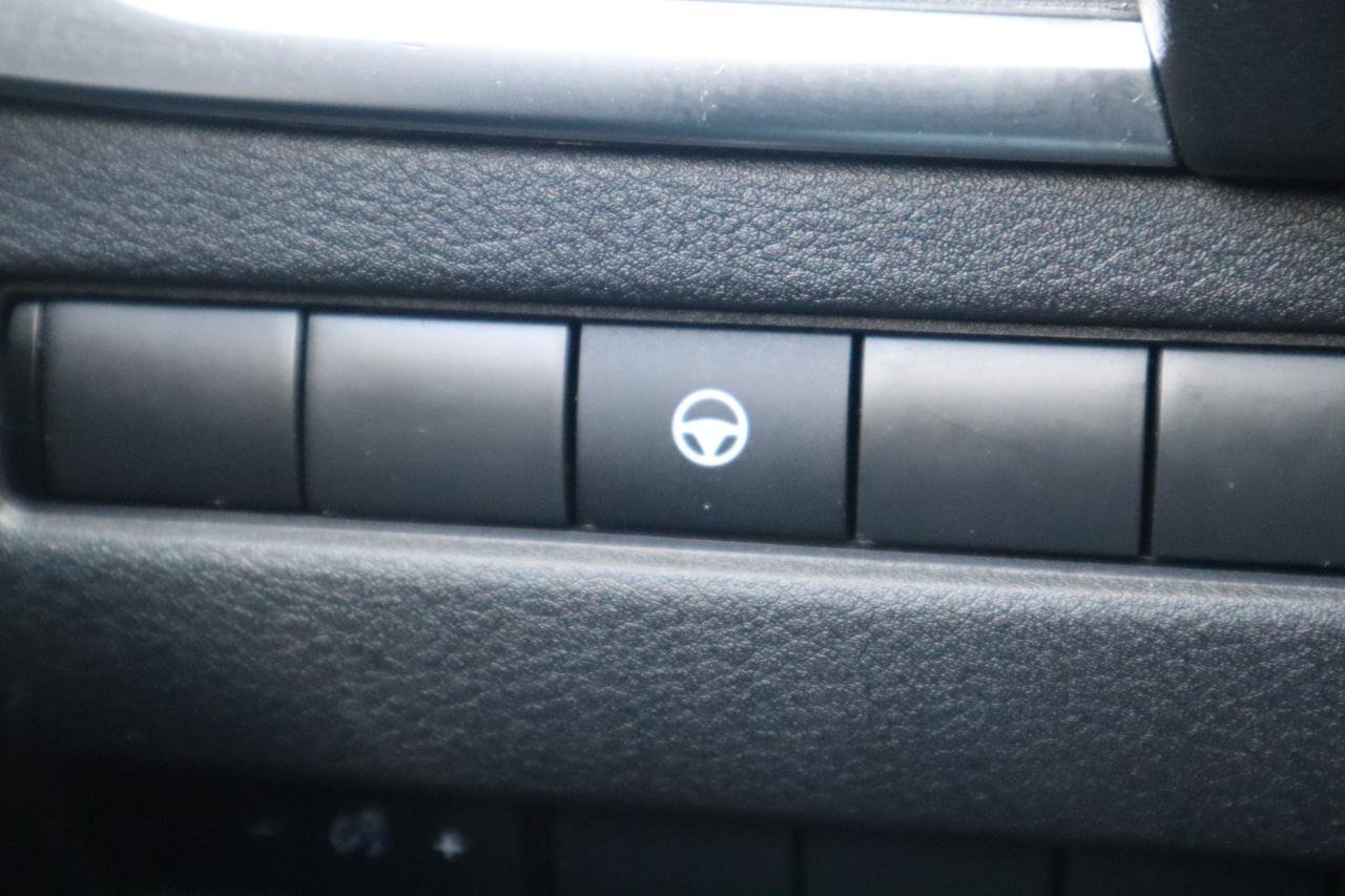 Used 2021 Nissan Rogue SV AWD/4WD image 60