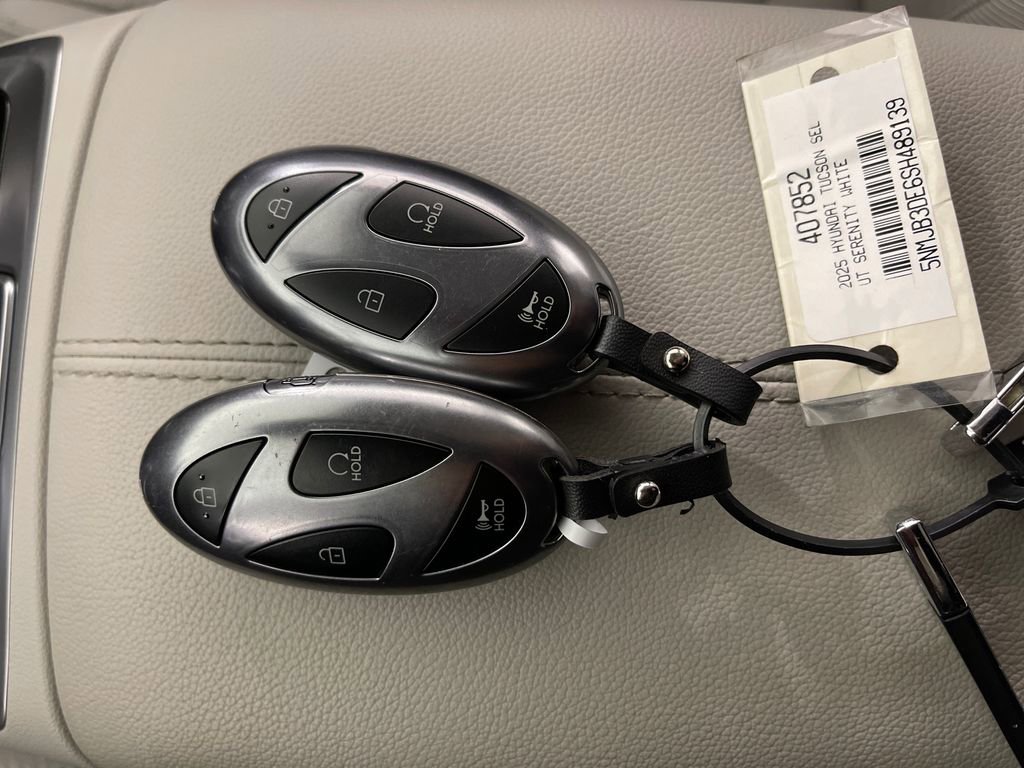 Certified 2025 Hyundai Tucson SEL FWD image 26