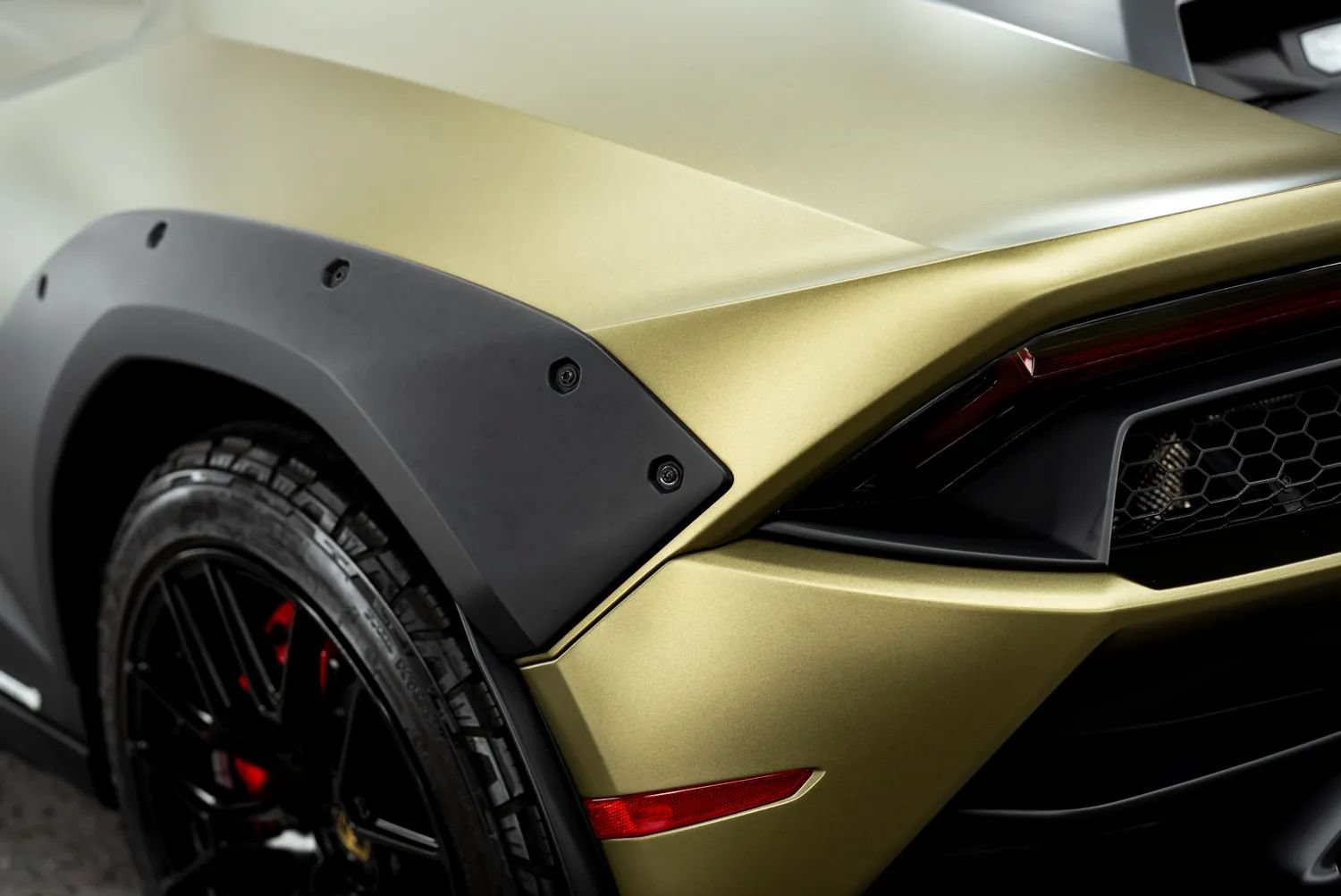 Used 2024 Lamborghini Huracan Sterrato AWD/4WD image 20
