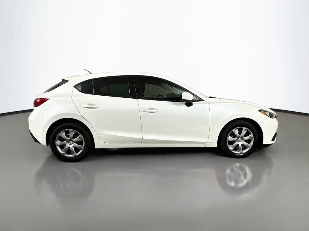 Used 2016 MAZDA MAZDA3 i Sport FWD image 9