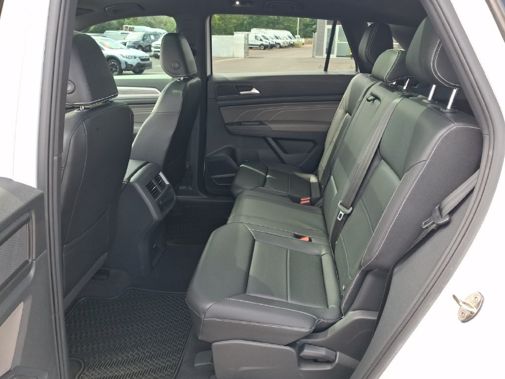 Used 2023 Volkswagen Atlas Cross Sport SE w/ Panoramic Sunroof Package AWD/4WD image 10