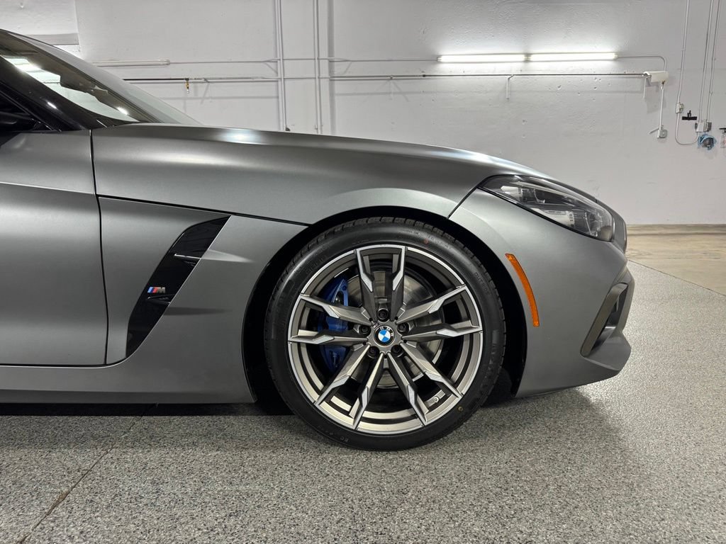 Used 2020 BMW Z4 M40i w/ Executive Package RWD image 5