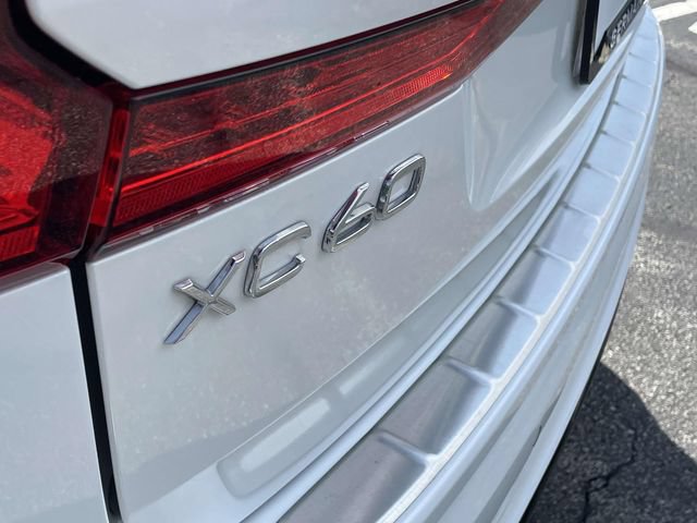 Used 2023 Volvo XC60 B5 Plus w/ Protection Package Premier AWD/4WD image 8