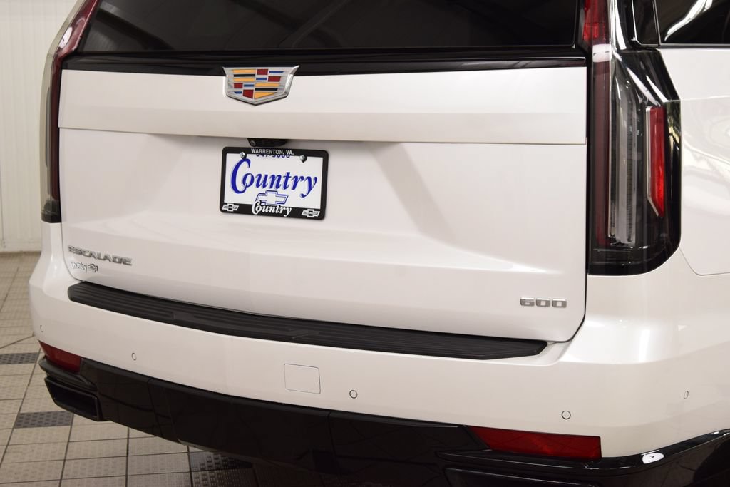 Used 2024 Cadillac Escalade Sport Platinum AWD/4WD image 19