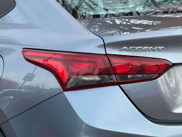 Used 2018 Hyundai Accent SEL image 9